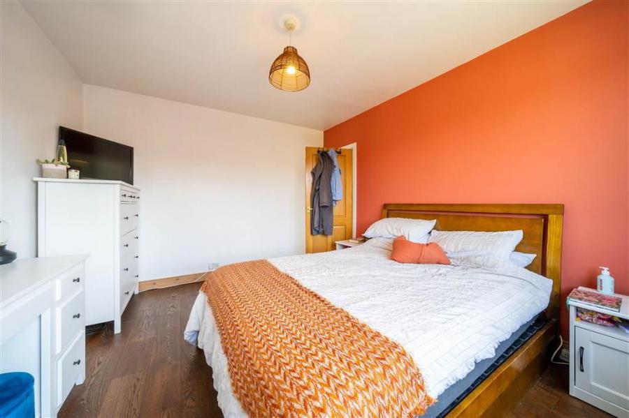 10 Ardmore Gardens