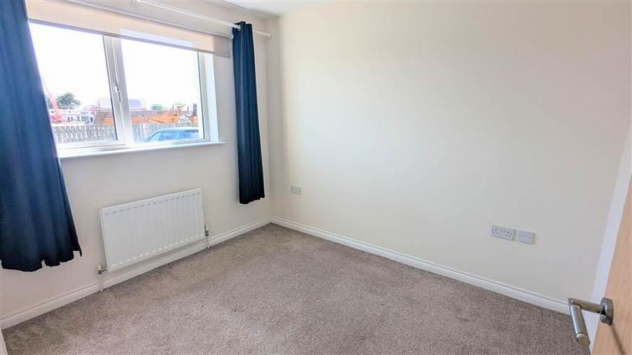 157 Linen Crescent
