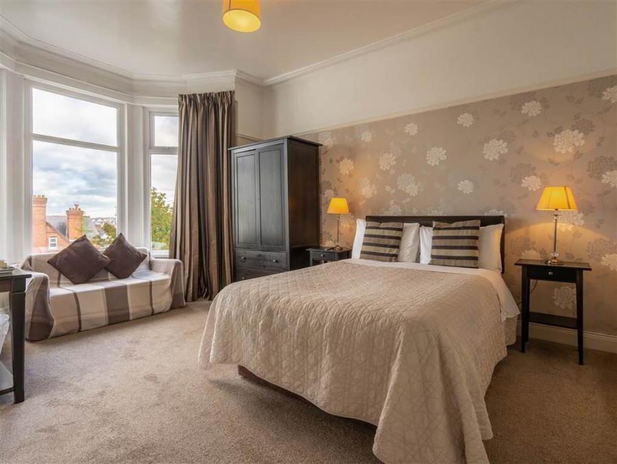 Ennislare House, 7-9 Princetown Road