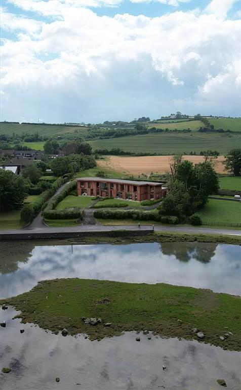 Waters Edge, 107 Whiterock Bay