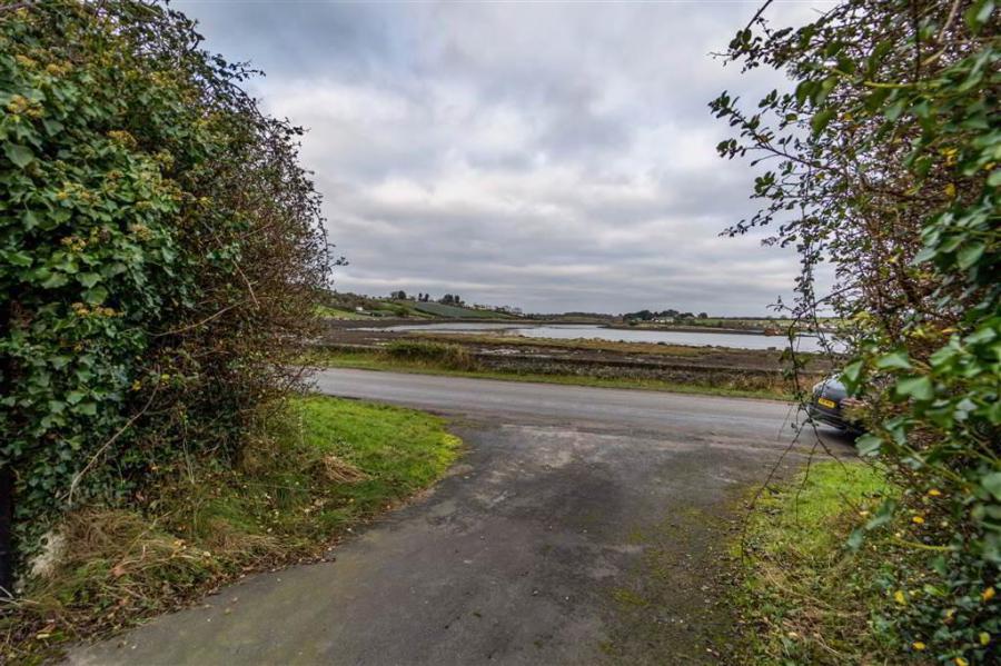 Waters Edge, 107 Whiterock Bay