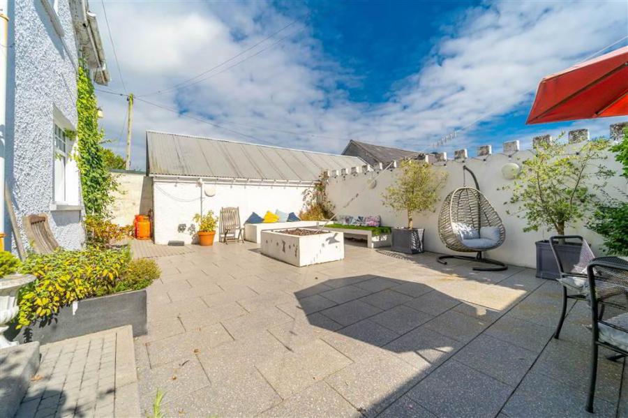 Belvedere Lodge, 53 High Bangor Road