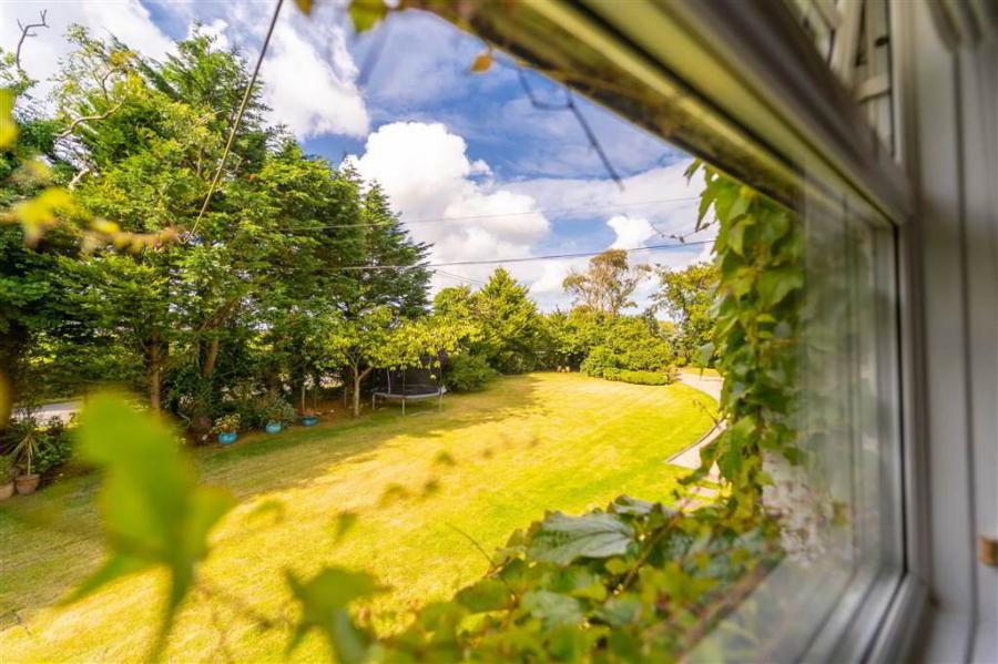 Belvedere Lodge, 53 High Bangor Road