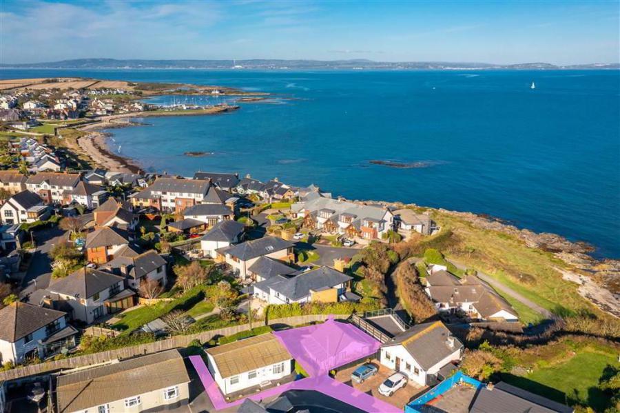 8 Andrews Shorefield