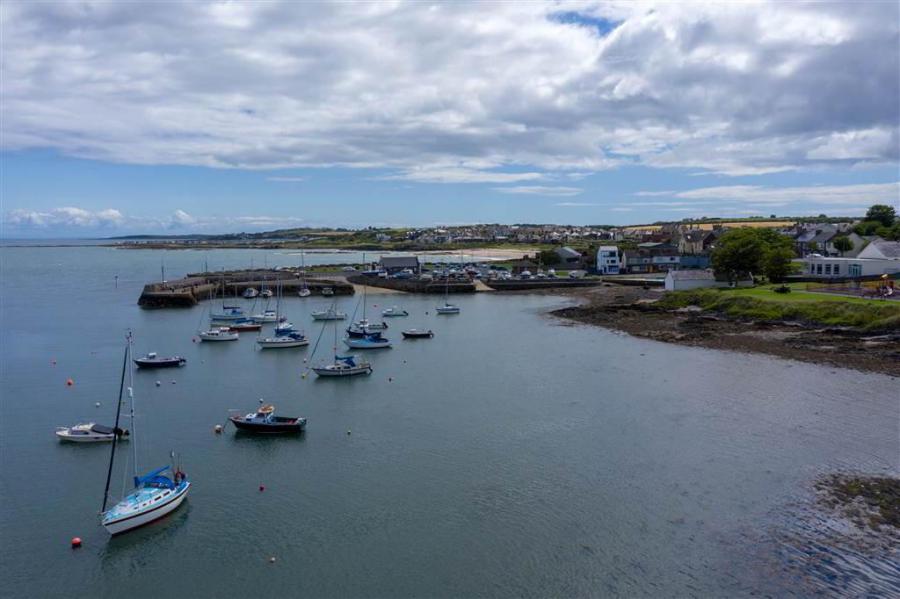 8 Andrews Shorefield