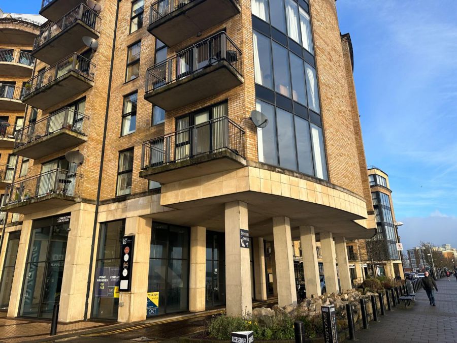 Clipper Quay, 202 Strand Road