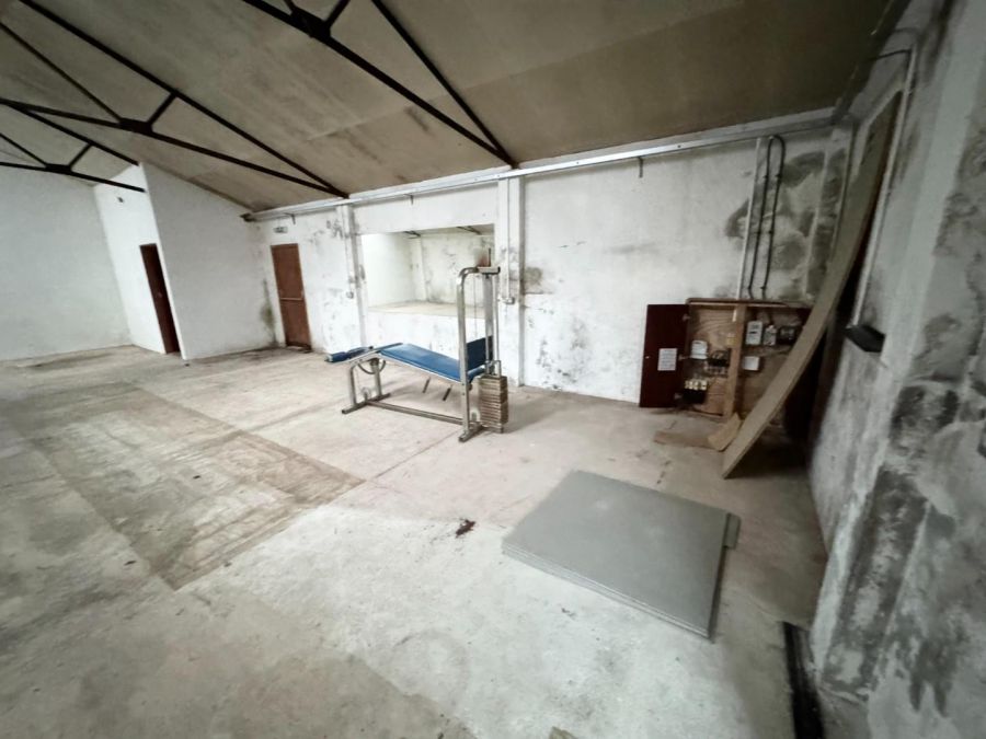 20, Unit C Windyhill Road