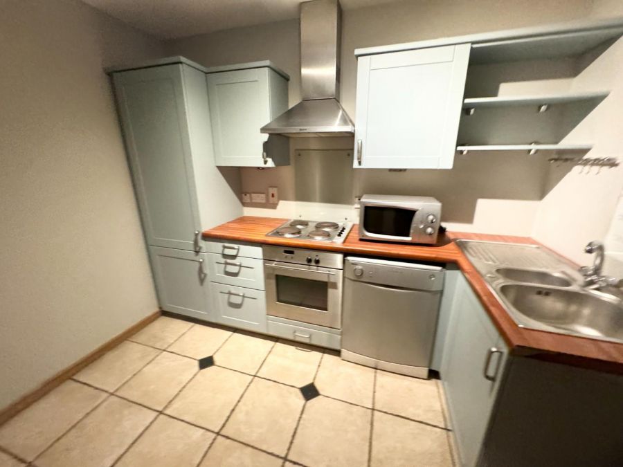 401, College Place Strand Road