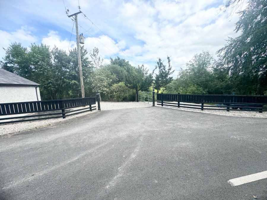 71 Lower Ballyartan Road