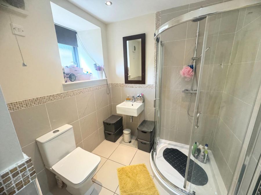 71 Lower Ballyartan Road