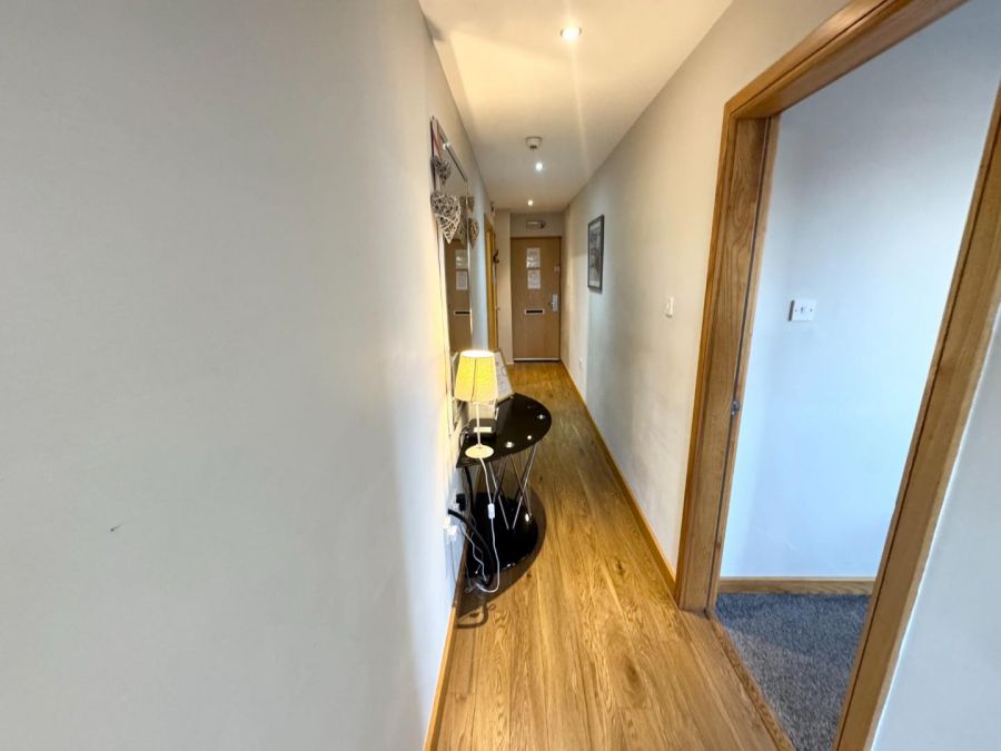 304 College Place, 110 Strand Road