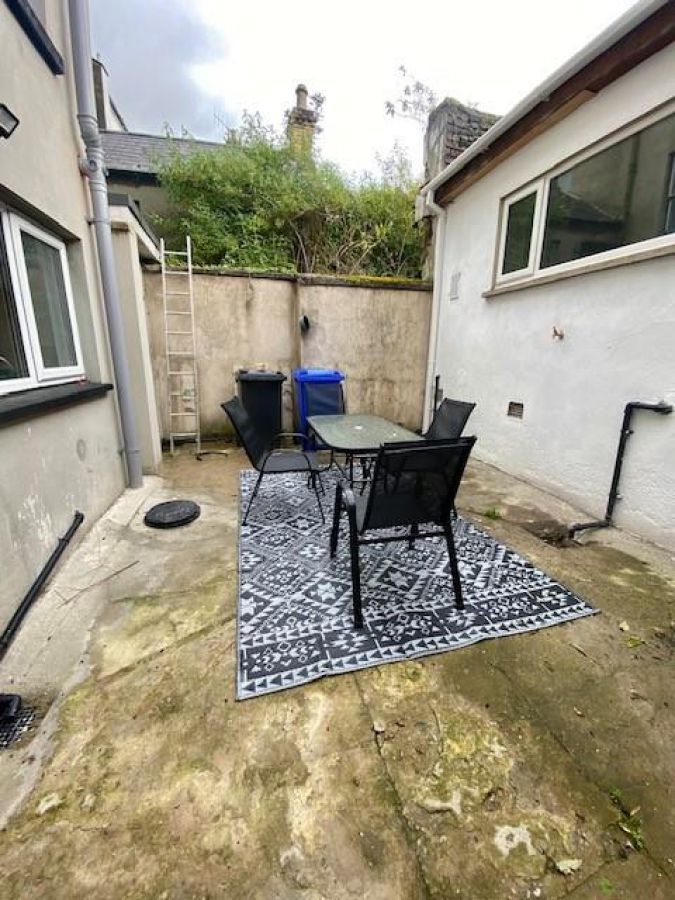 9 Ebrington Terrace Room Let