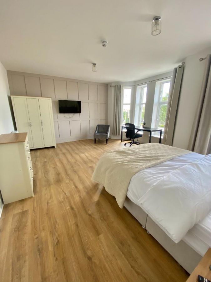 9 Ebrington Terrace Room Let