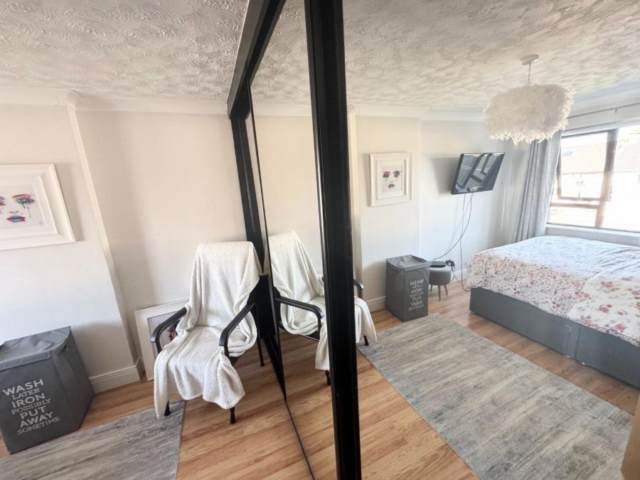 19 Shantallow Avenue