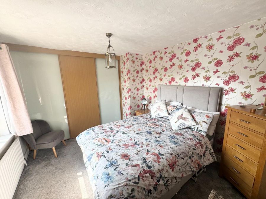 19 Shantallow Avenue