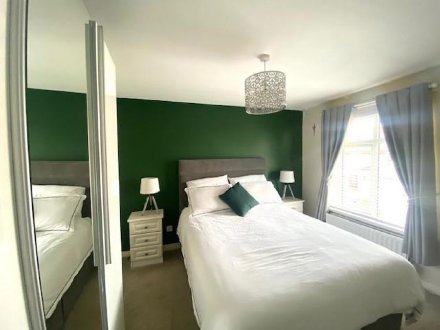 14 Drumlaheen Crescent