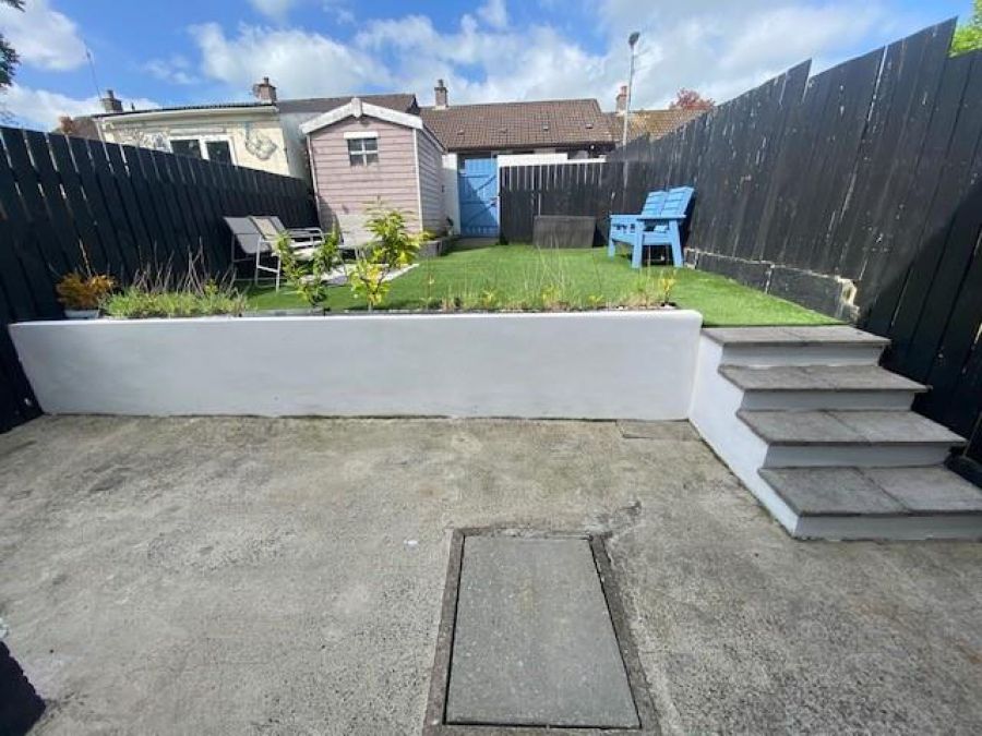 14 Drumlaheen Crescent