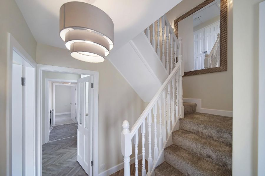 17 Rathmore Crescent