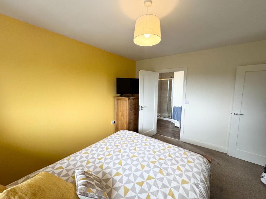 29 Tullyardan Square