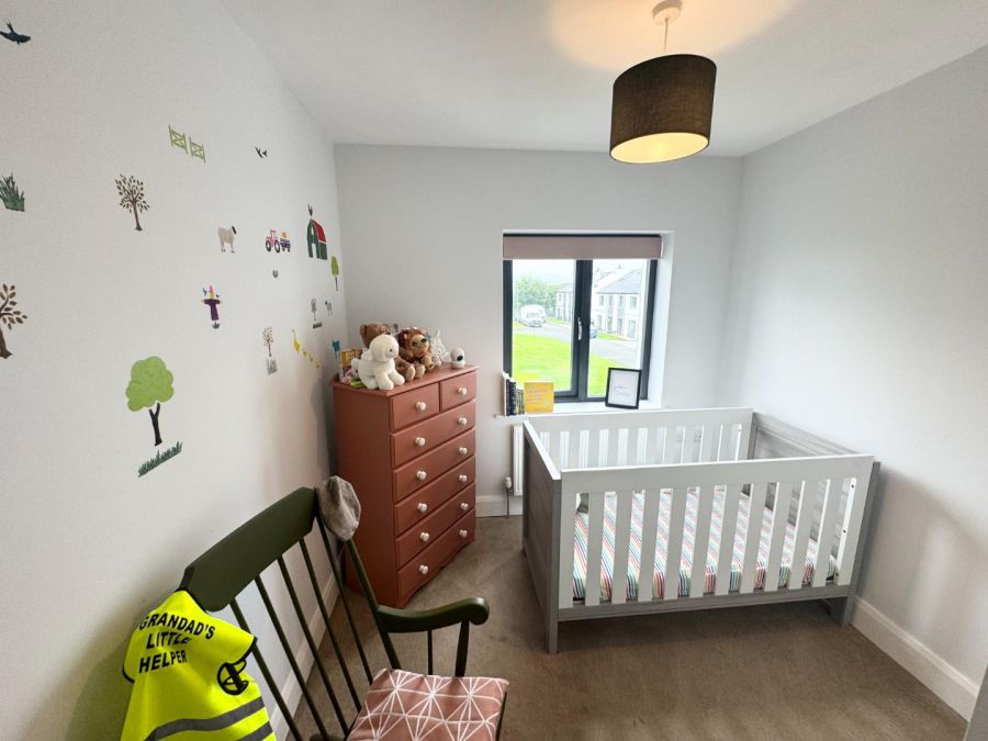 29 Tullyardan Square