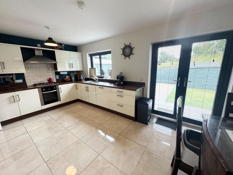 29 Tullyardan Square