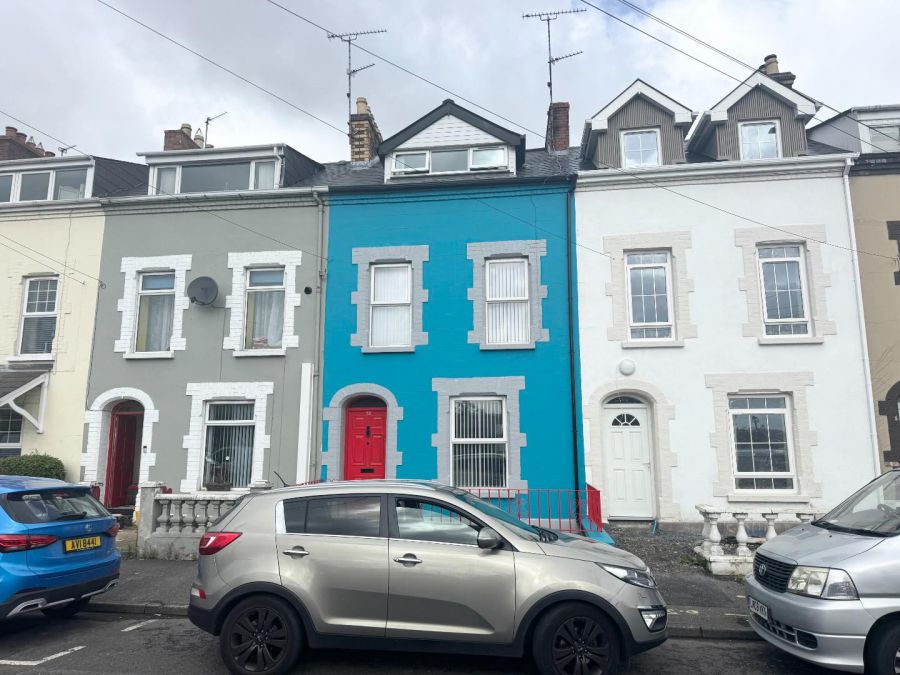 16 Marlborough Terrace