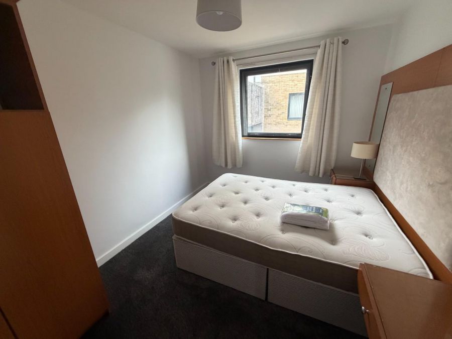 401, College Place Strand Road