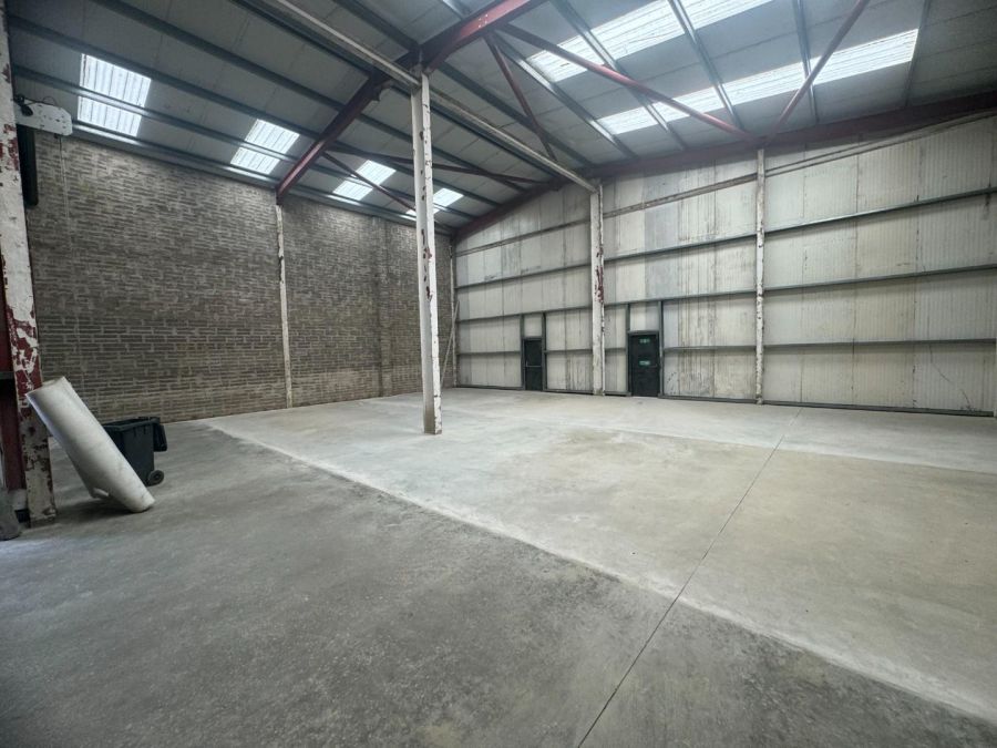 468 Campsie Business Park