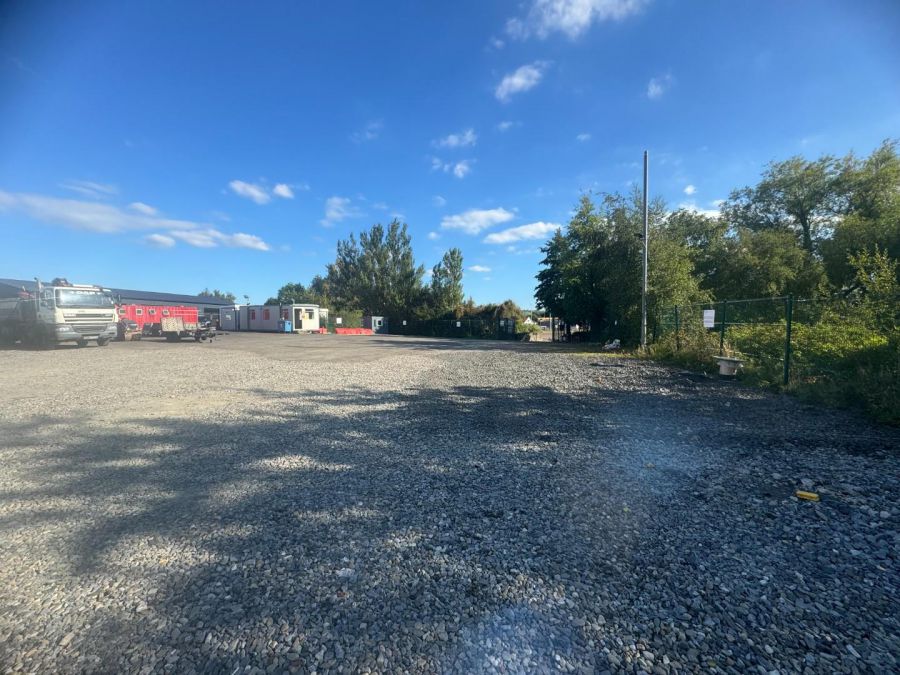 468 Campsie Business Park