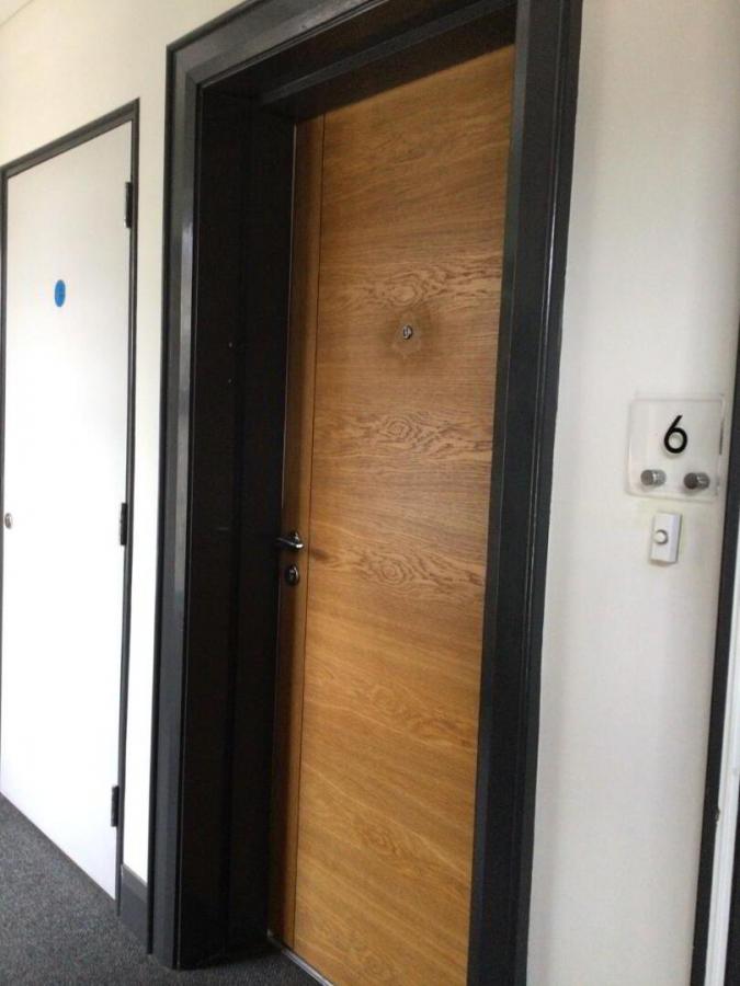 D6 Silver Hill House