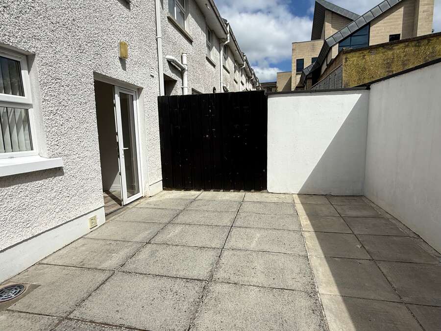 53 Kevin Lynch Park