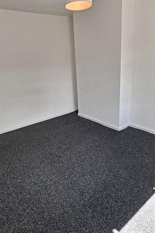 11 Beattie Park Central