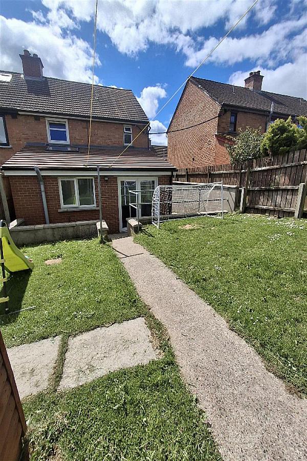 11 Beattie Park Central