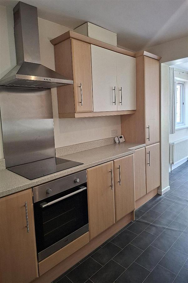 11 Beattie Park Central