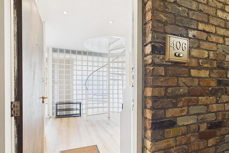 Apartment 406, Somerset Studios