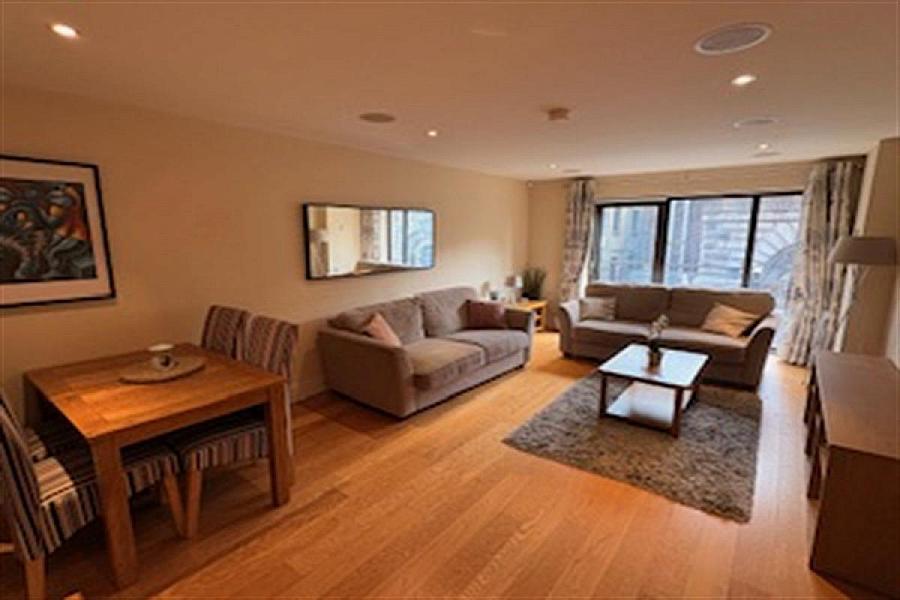 16 Custom House Residence