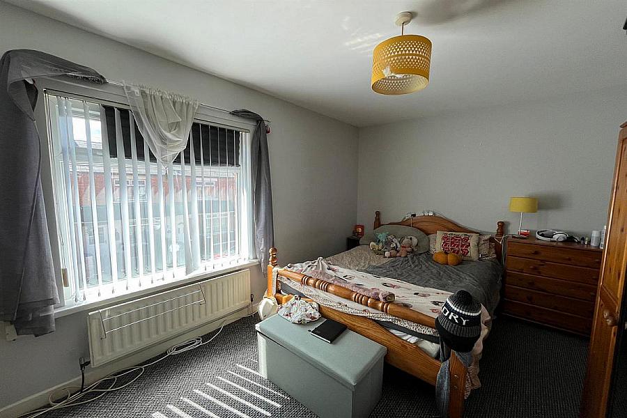 12 Willowfield Parade