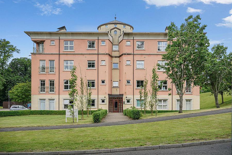 13 Danesfort Park South