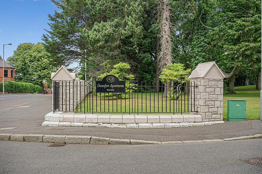 13 Danesfort Park South