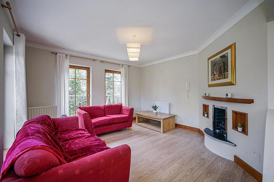 13 Danesfort Park South