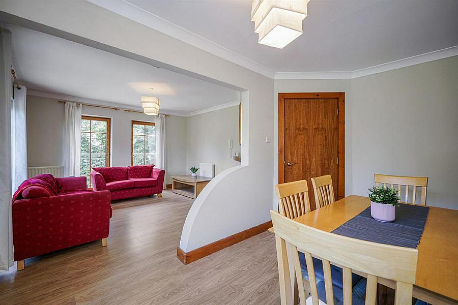 13 Danesfort Park South