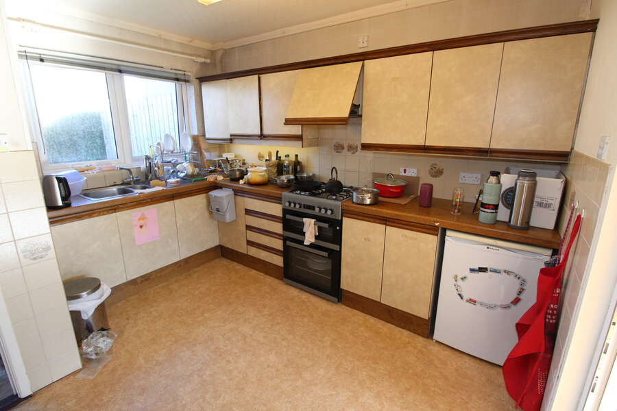 18 Downshire Park Central