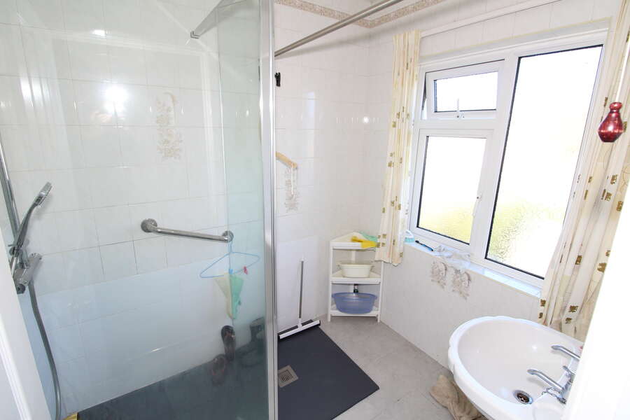 18 Downshire Park Central