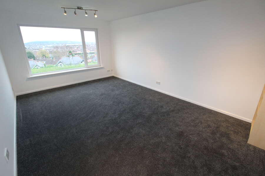 24 Drumkeen Court