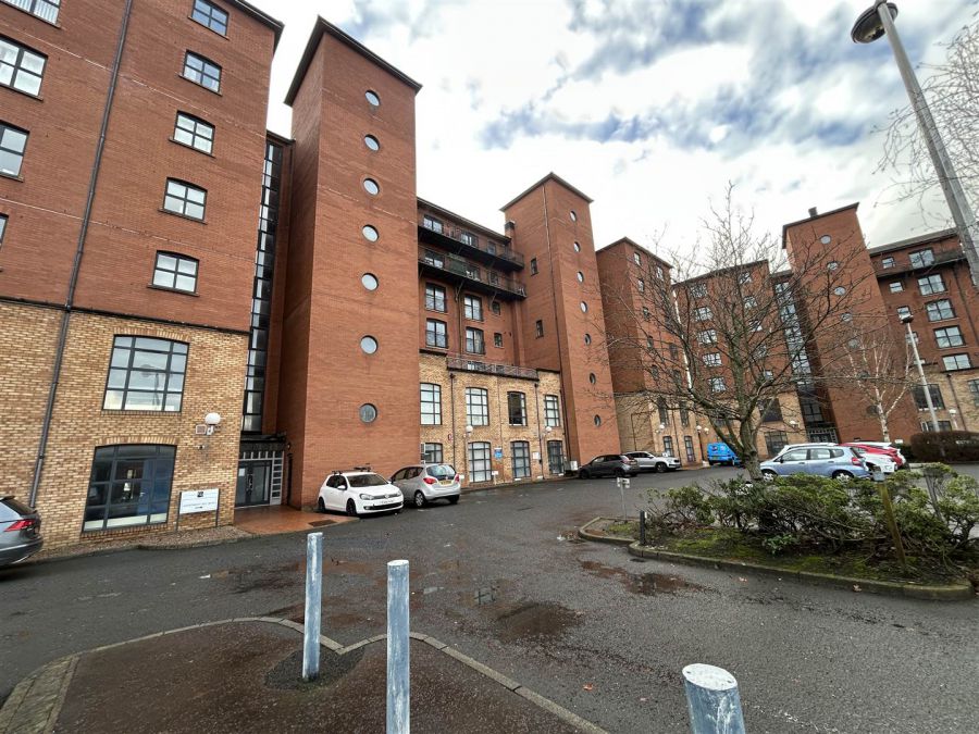 37 Clarendon Quay, 2 Pilot Place, Belfast, BT1 3AG