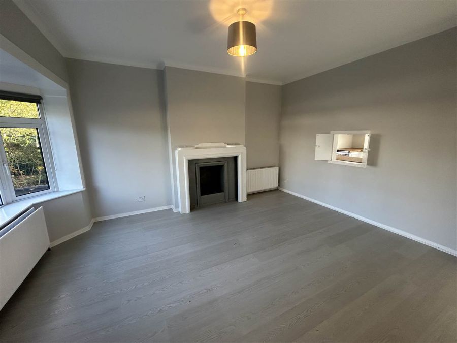 8 Cultra Avenue