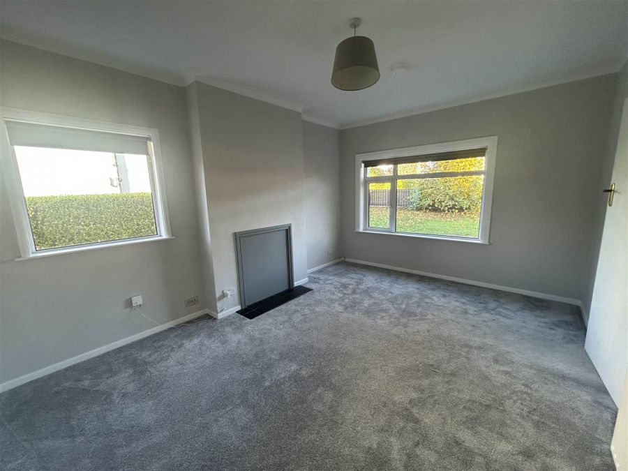 8 Cultra Avenue
