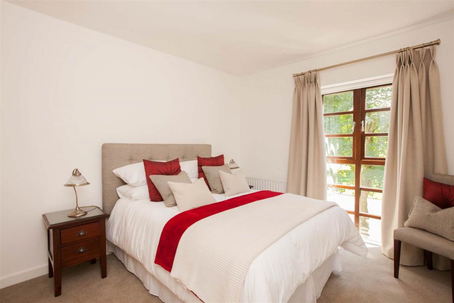 The Penthouse, 9 Altona Manor