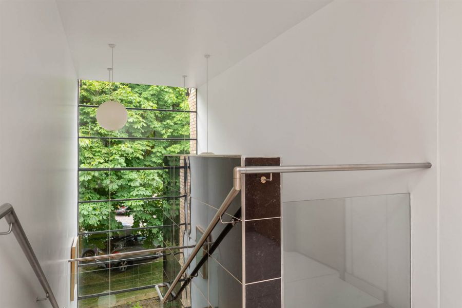 The Penthouse, 9 Altona Manor