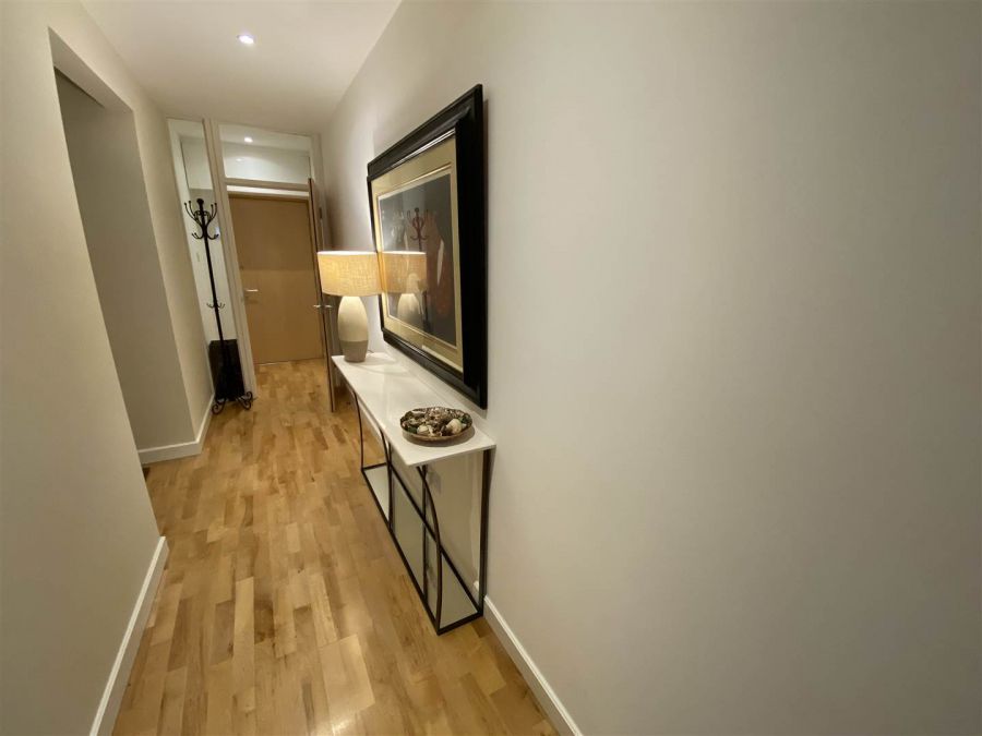 The Penthouse, 9 Altona Manor